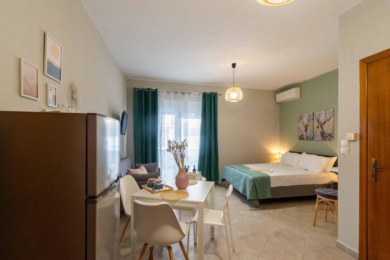 Heart Of The Town Studios Axd 1 Alexandroupoli Esterno foto